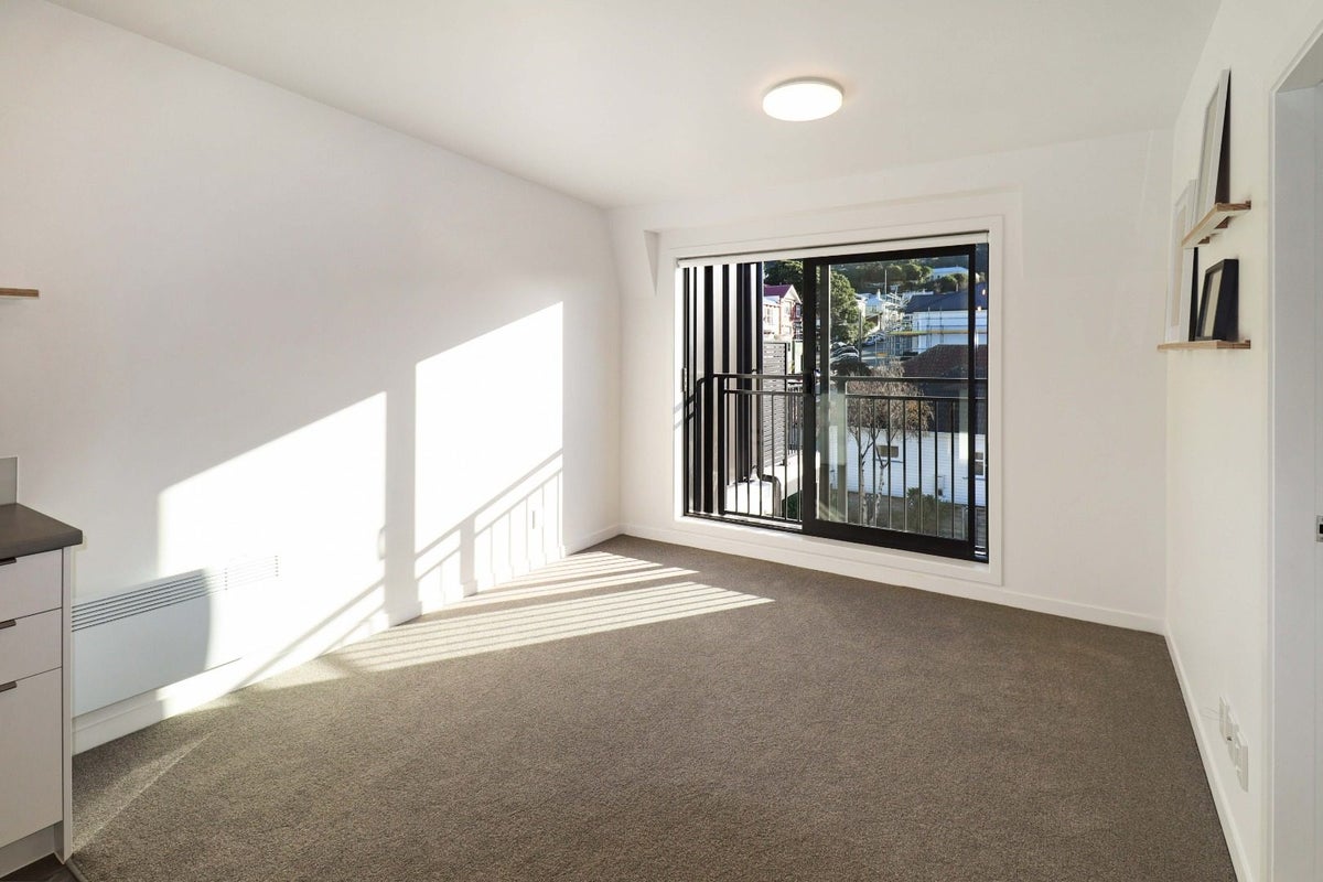 406/2 Colombo Street, Newtown, Wellington - Carousel 2