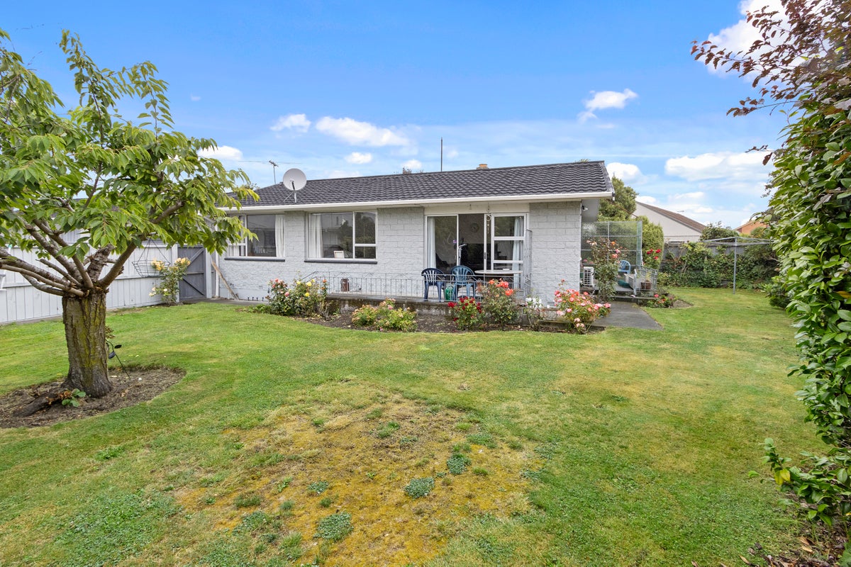 11B TULLOCH PLACE, Papanui, Christchurch - Carousel 2