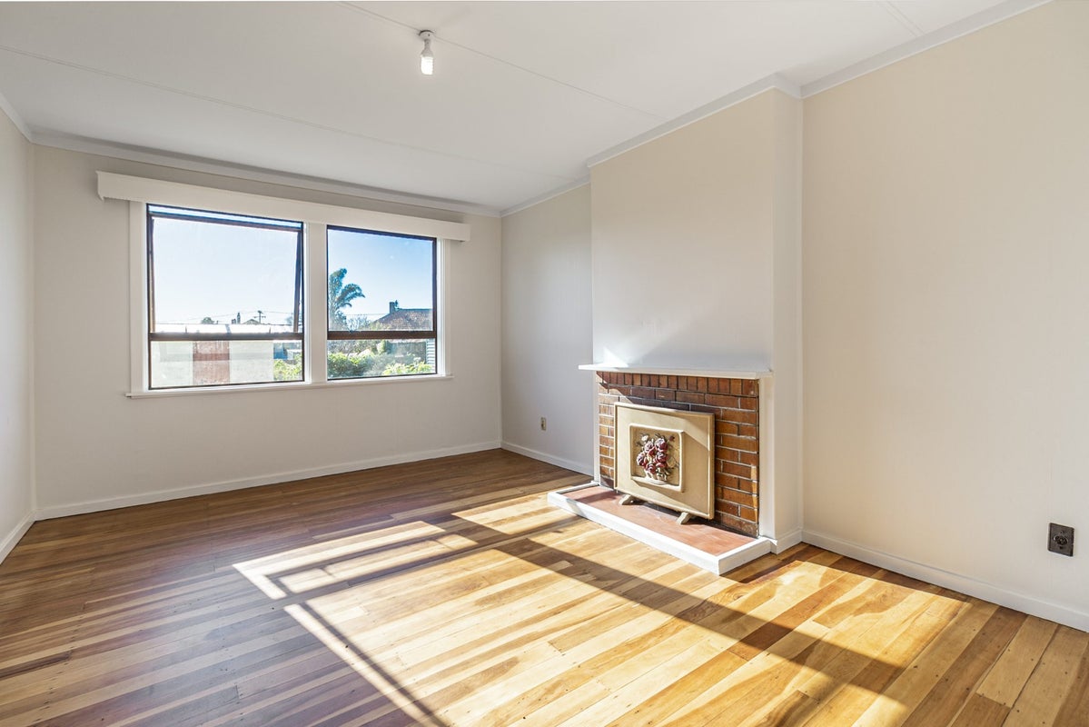 27 Stoddard Road, Wesley, Auckland - Carousel 2