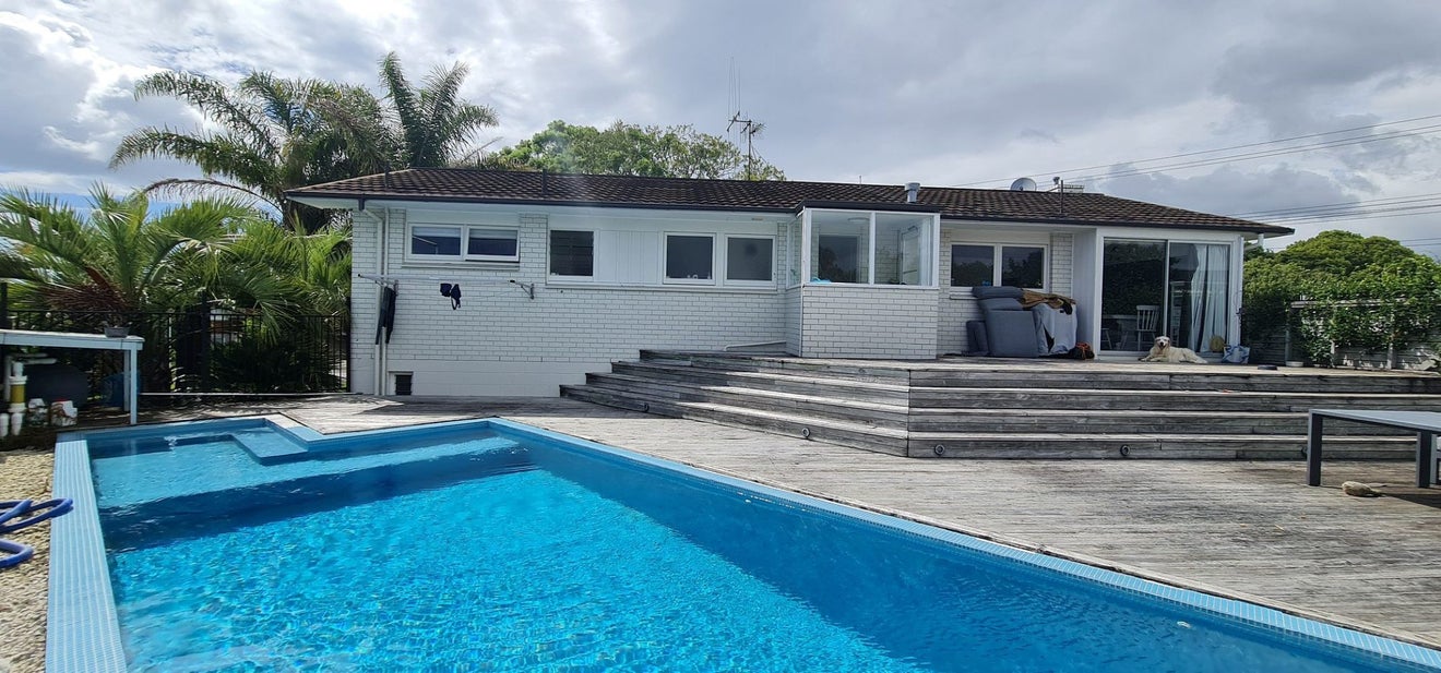 2 Woods Avenue, Matua, Tauranga - Carousel 1