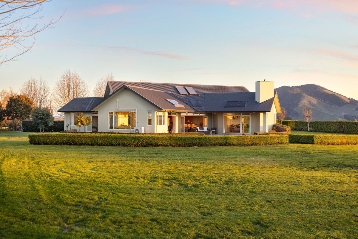 42 Budden Road, Pokuru, Te Awamutu - Carousel 1