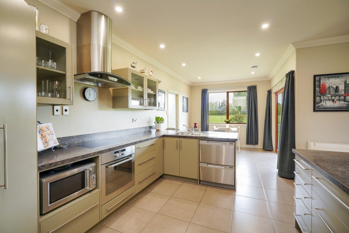 141 Breeze Road, Ryal Bush, Invercargill - Carousel 2