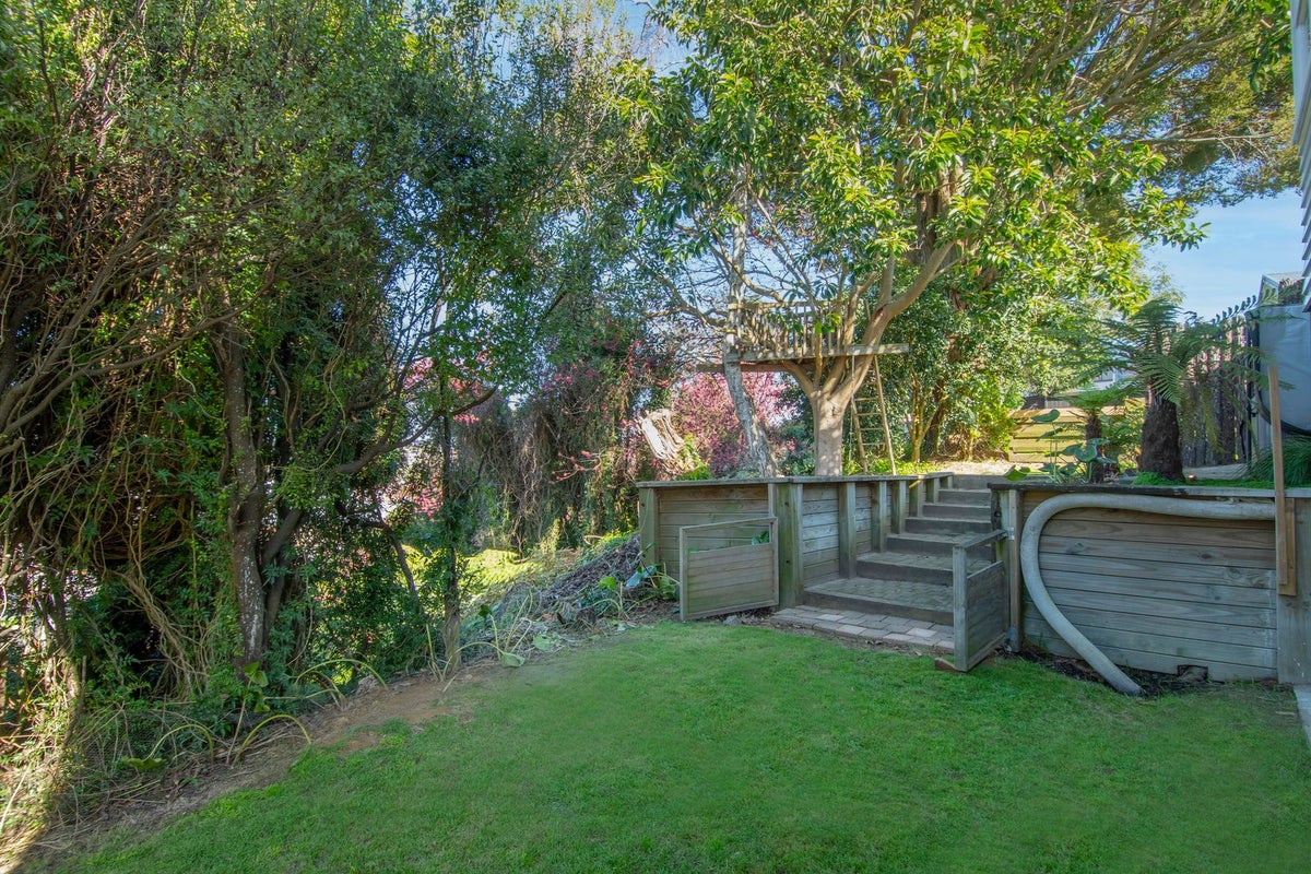 70 Emmett Street, Greerton, Tauranga - Carousel 26