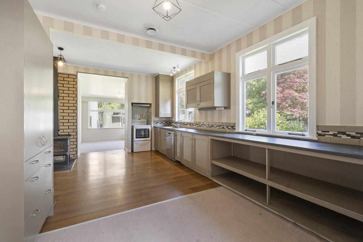 19 Ongo Road, Hunterville - Carousel 2