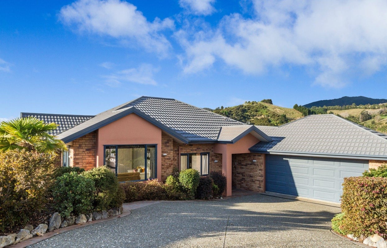 54 Newman Drive, Enner Glynn, Nelson - Carousel 2