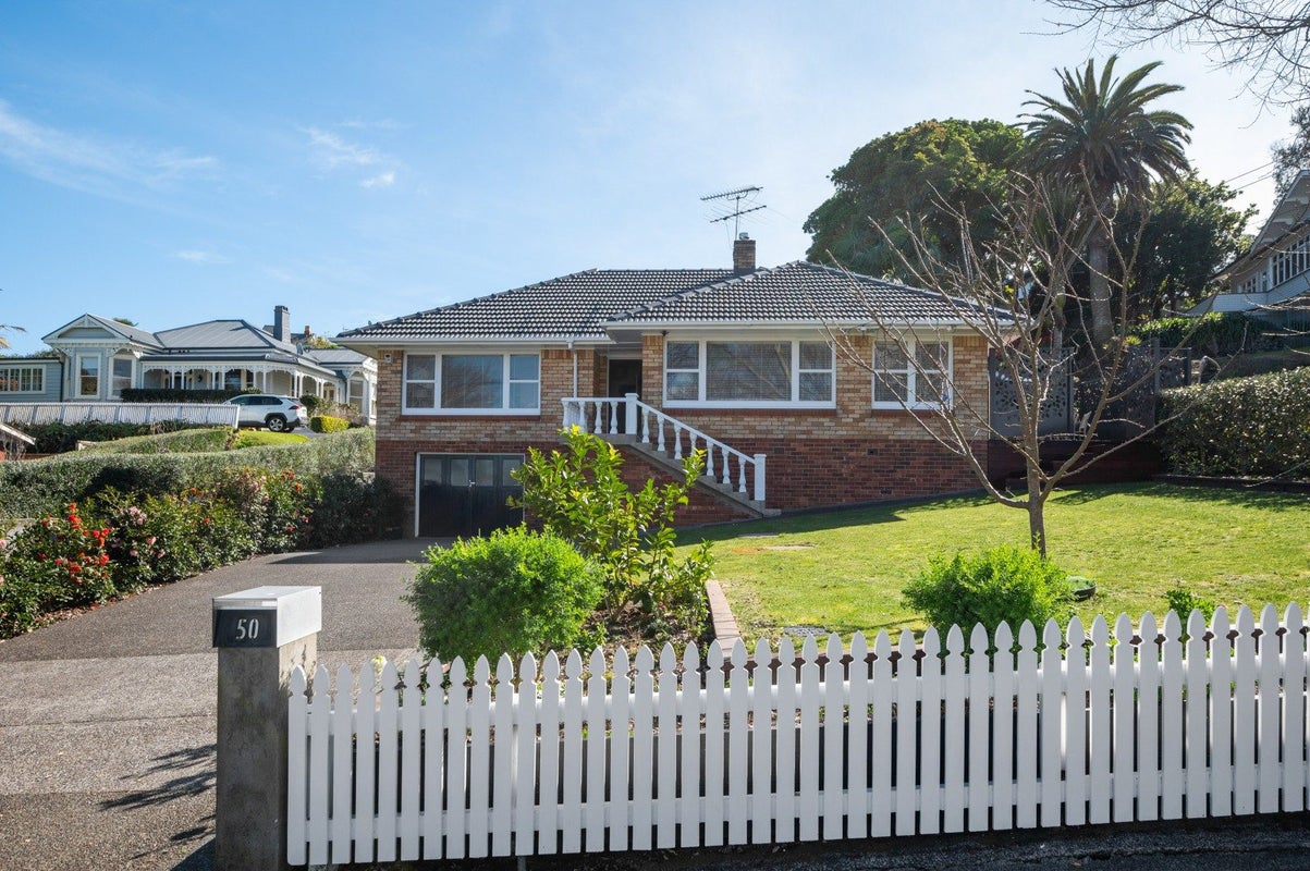 50 Normans Hill Road, Onehunga, Auckland - Carousel 24