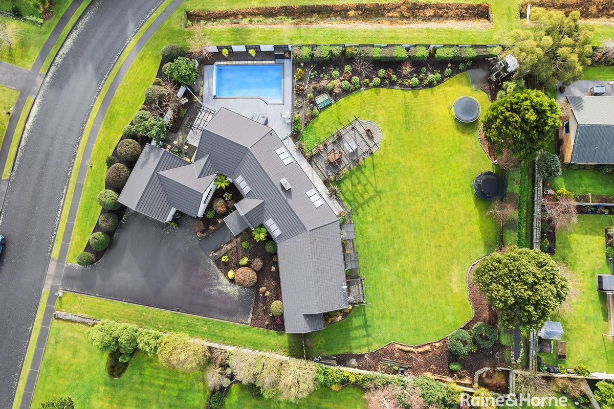 16A William Donald Drive, Solway, Masterton - Carousel 2