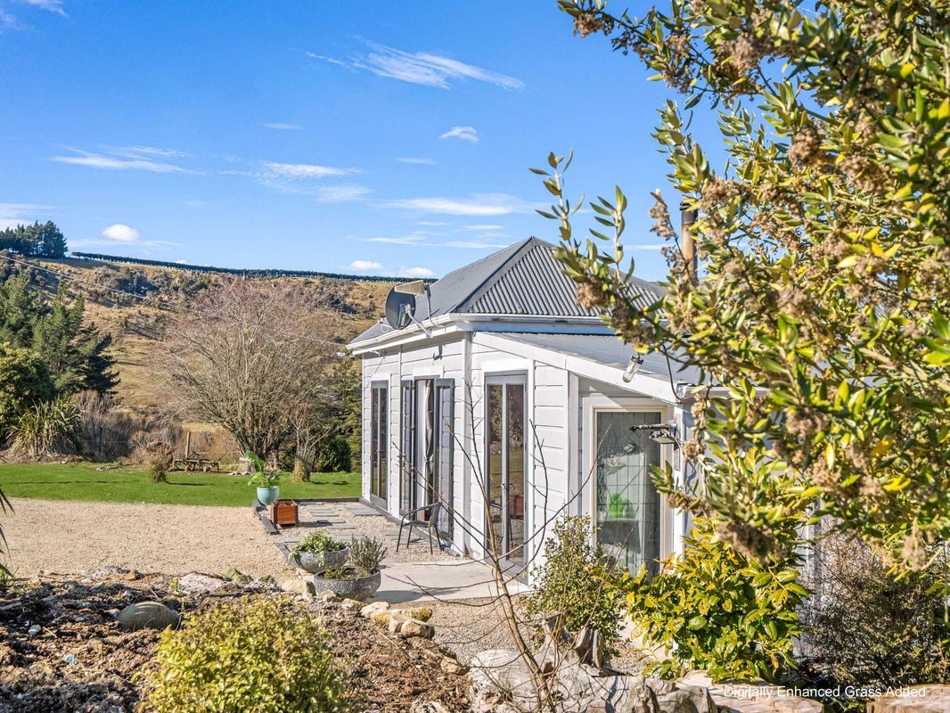 2254 Herbert-Hampden Road, Oamaru - Carousel 2