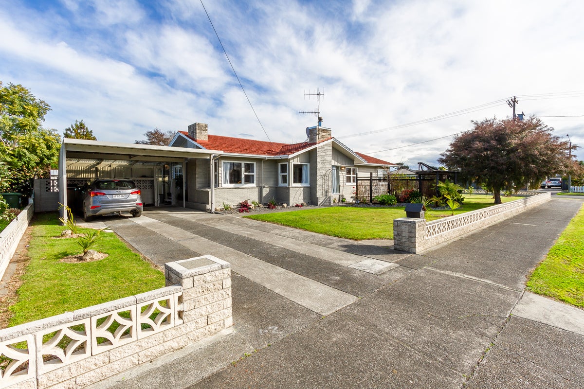 24 Keats Avenue, Onekawa, Napier - Carousel 19