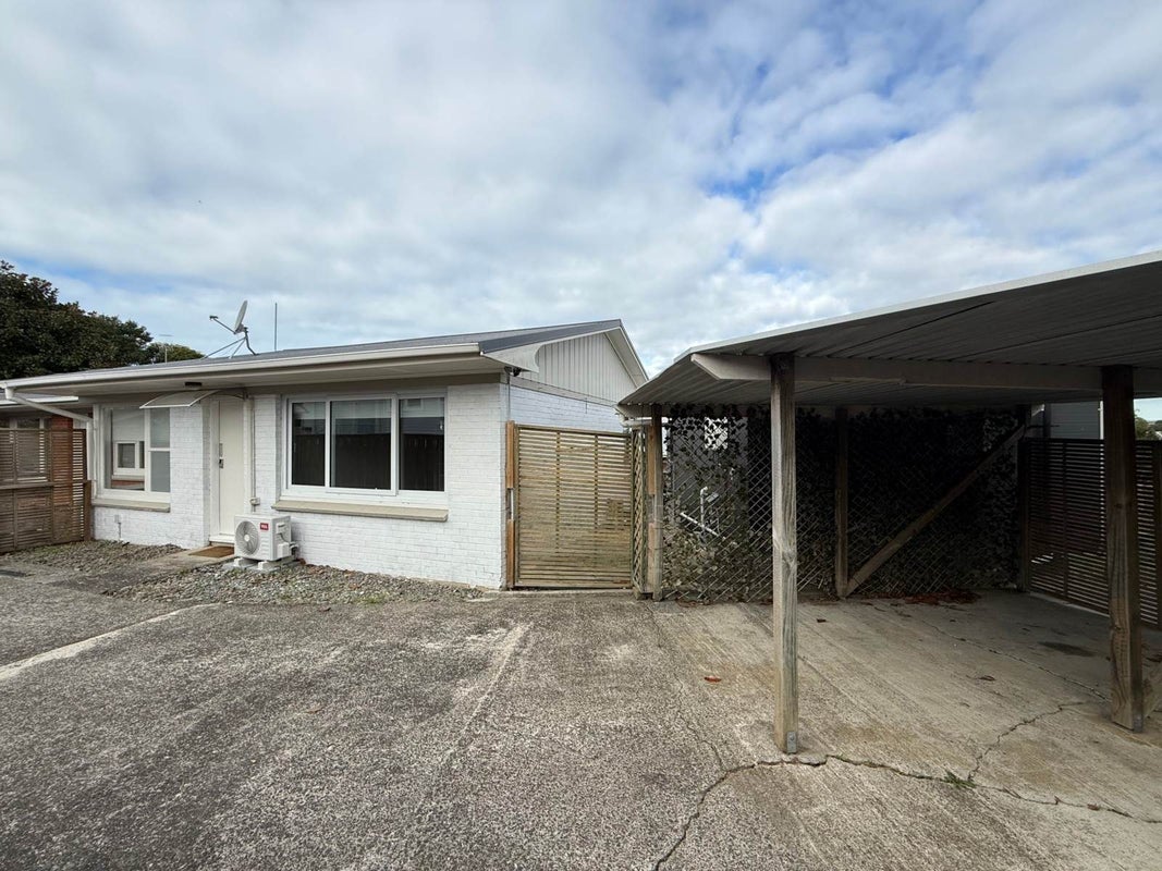 2/49 Felton Mathew Avenue, St Johns, Auckland - Carousel 1