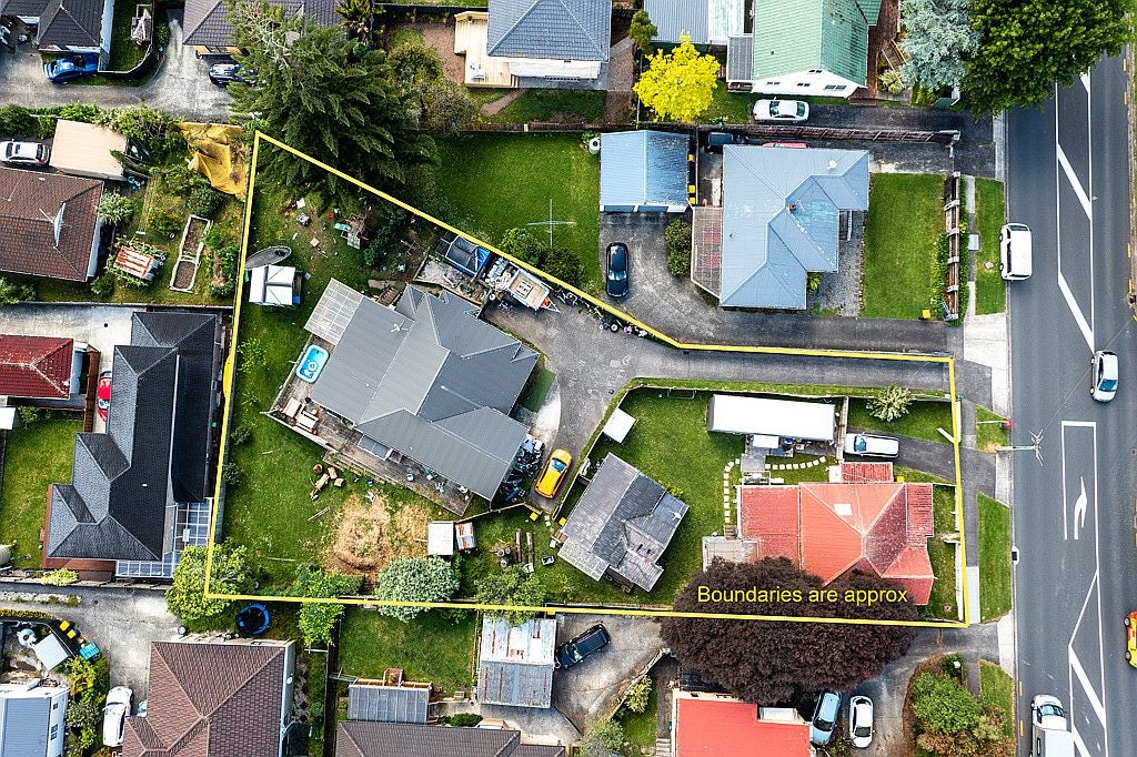 47 Rimu Street, New Lynn, Auckland - Carousel 11
