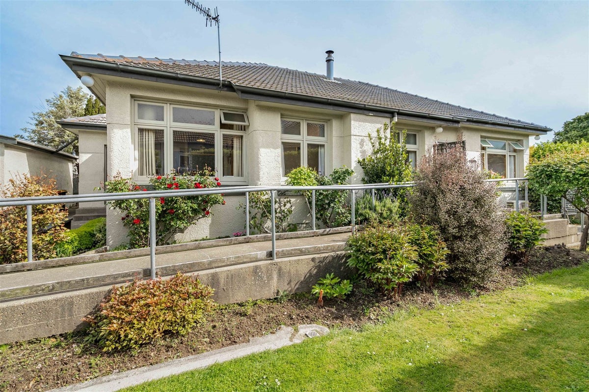 198 Nelson Street, Strathern, Invercargill - Carousel 1