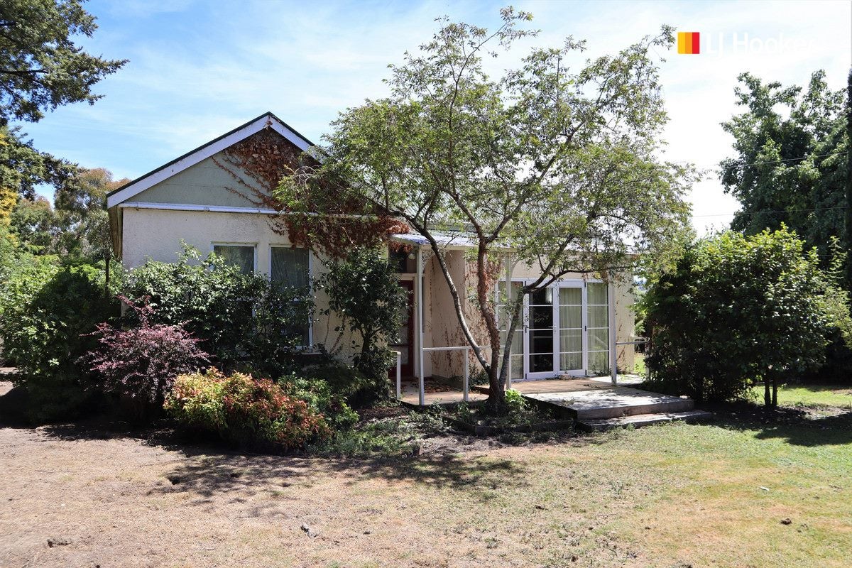 661 Waihola Highway, Milburn - Carousel 1