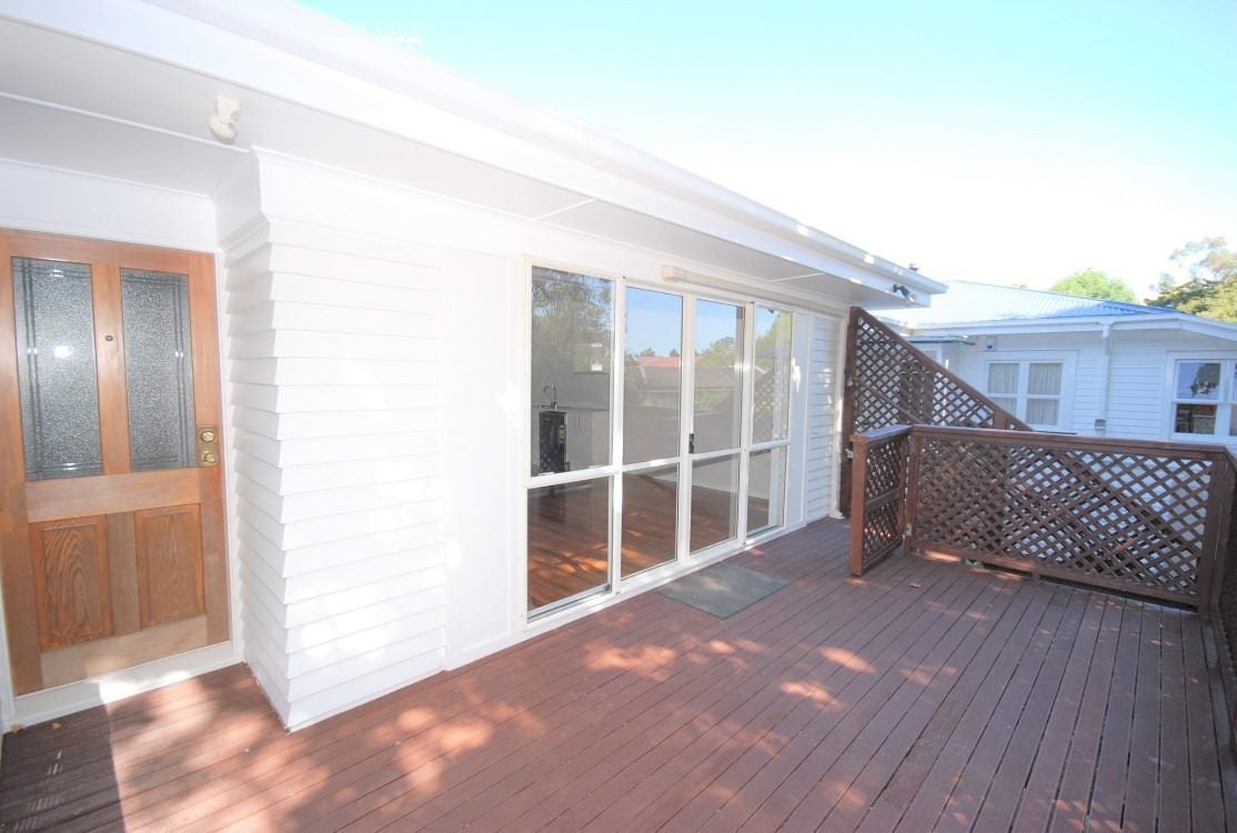 2/73 Watling Street, Mount Eden, Auckland - Carousel 1