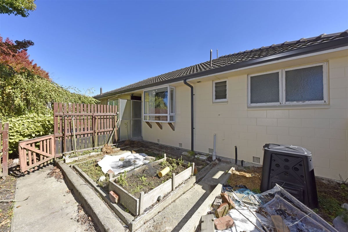 1 Westmont Street, Ilam, Christchurch - Carousel 19