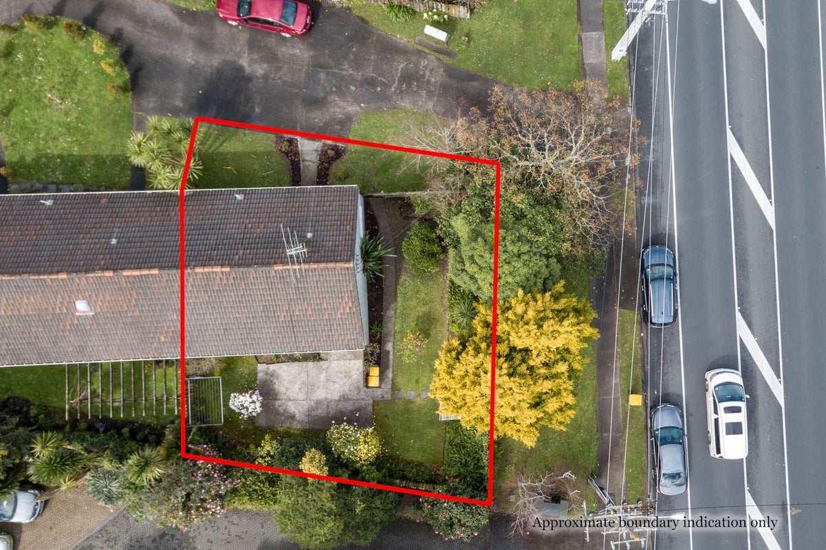 1/101 Swanson Road, Henderson, Auckland - Carousel 2