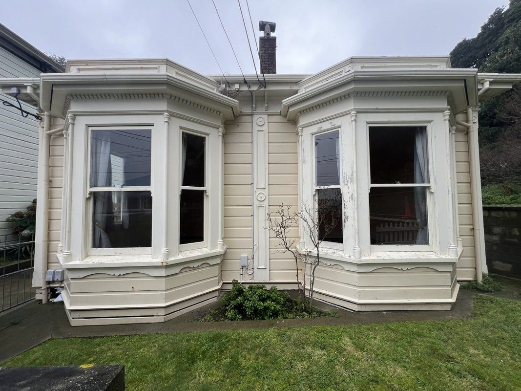 139 Elizabeth Street, Mount Victoria, Wellington - Carousel 12