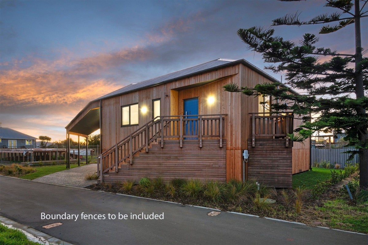 186B Rocking Horse Road, Southshore, Christchurch - Carousel 1