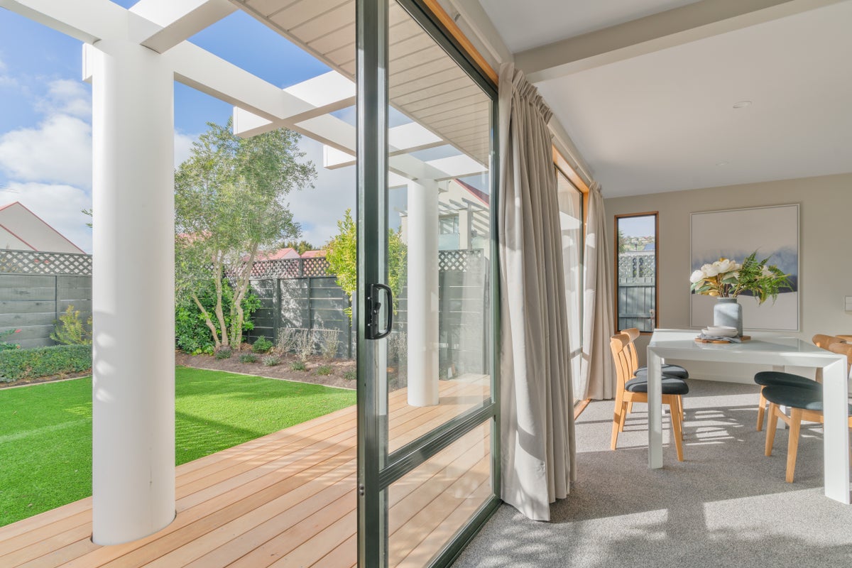19B Beachville Road, Redcliffs, Christchurch - Carousel 1