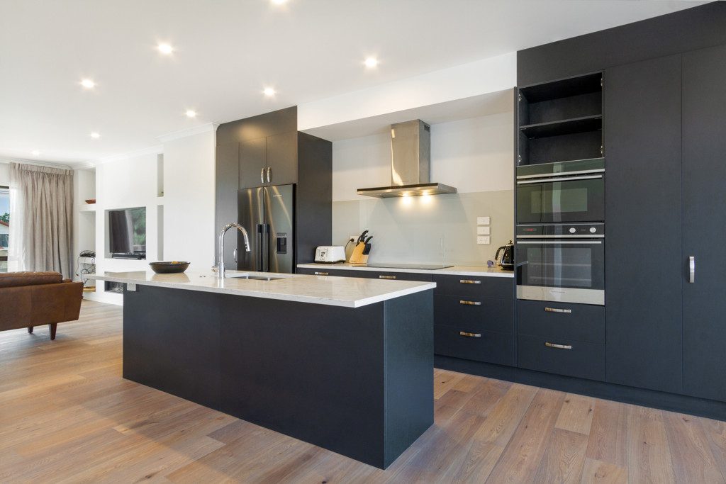 8B Kerswill Place, Pakuranga, Auckland - Carousel 2