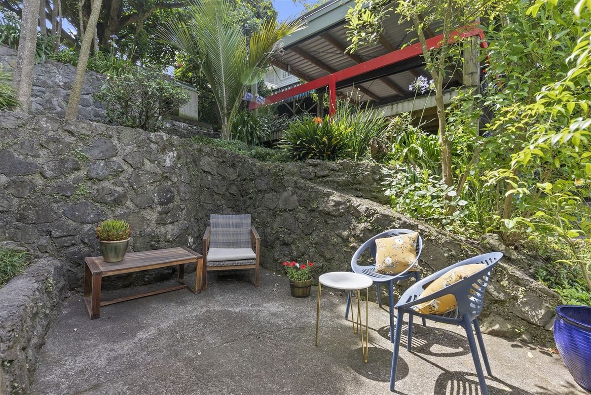 2/60 Gillies Avenue, Epsom, Auckland - Carousel 18