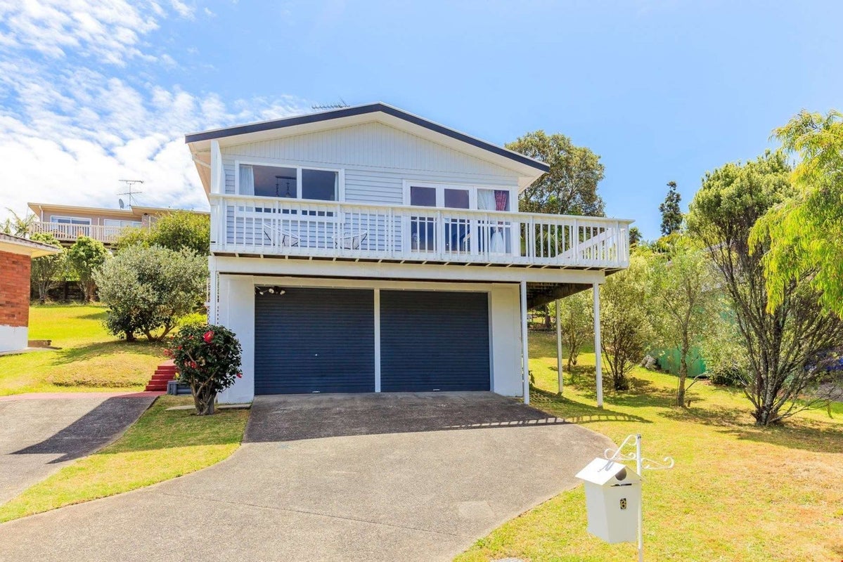 6 Arosa Place, Forrest Hill, Auckland - Carousel 1