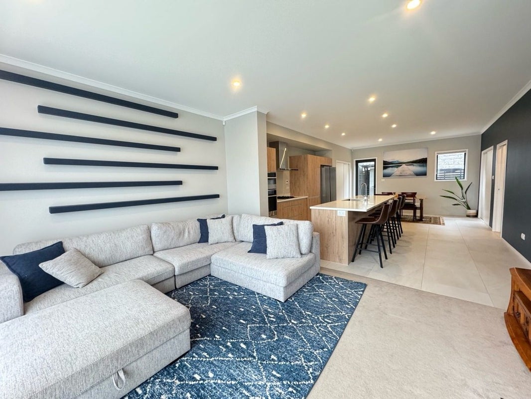 14 Karengo Street, Long Bay, Auckland - Carousel 2