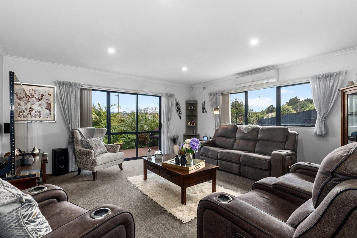 36 Briden Drive, Tikipunga, Whangarei - Carousel 2