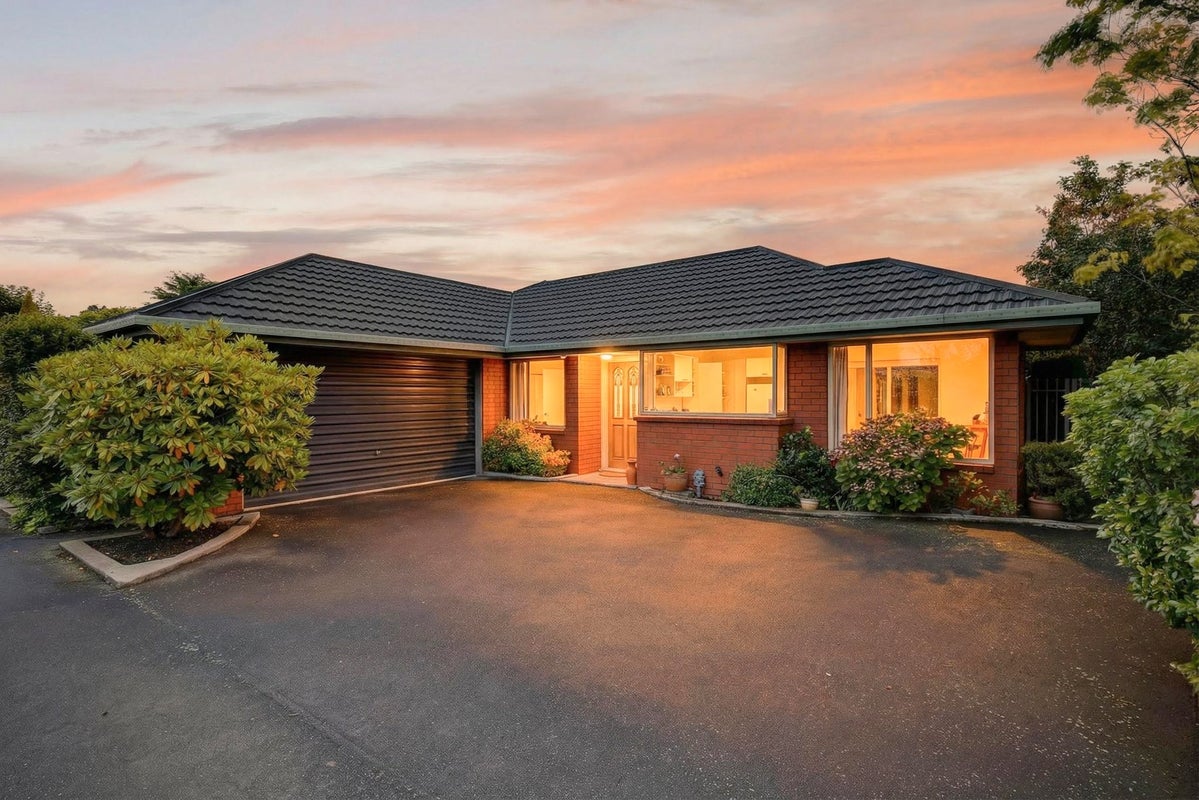 1/193A Wairakei Road, Bryndwr, Christchurch City, Canterbury - Carousel 1