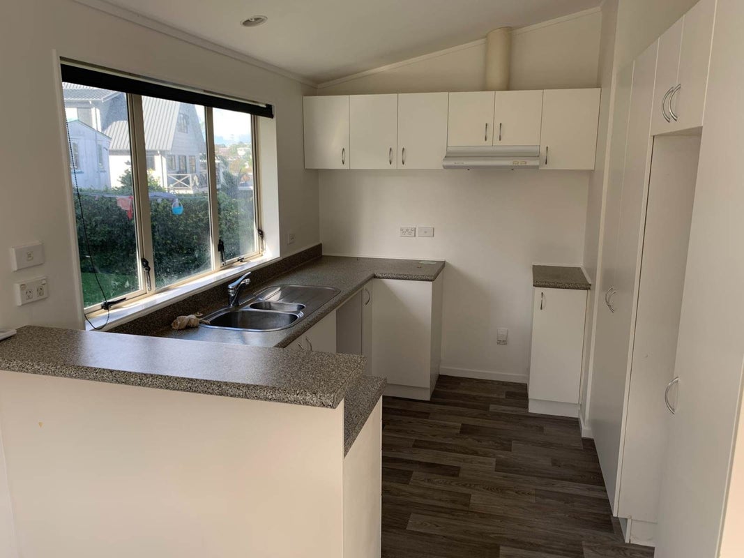 3/285 Vipond Road, Stanmore Bay, Whangaparaoa - Carousel 1