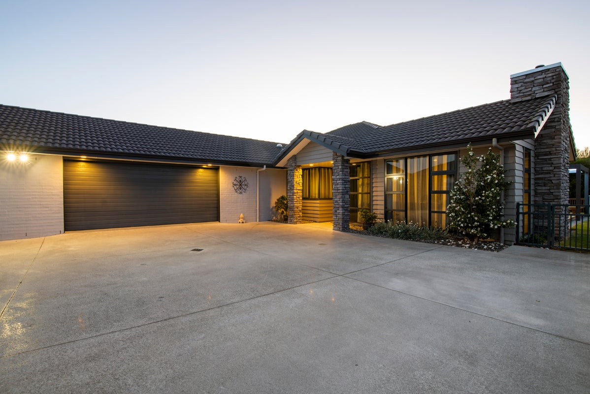 6 Hamon Place, Pukehangi, Rotorua - Carousel 1