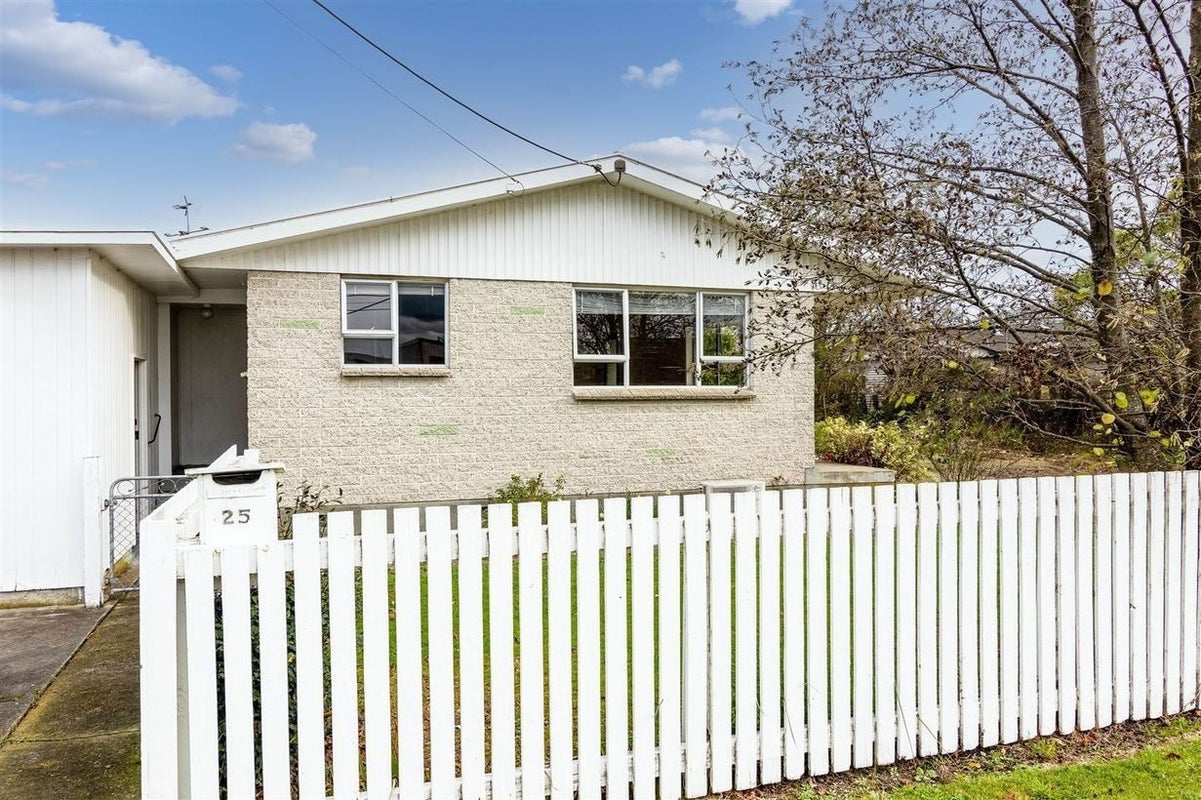 2/25 Upper Plain Road, Masterton, Masterton - Carousel 2