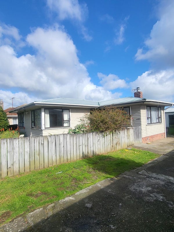 13 Rogers Road, Manurewa, Auckland - Carousel 11