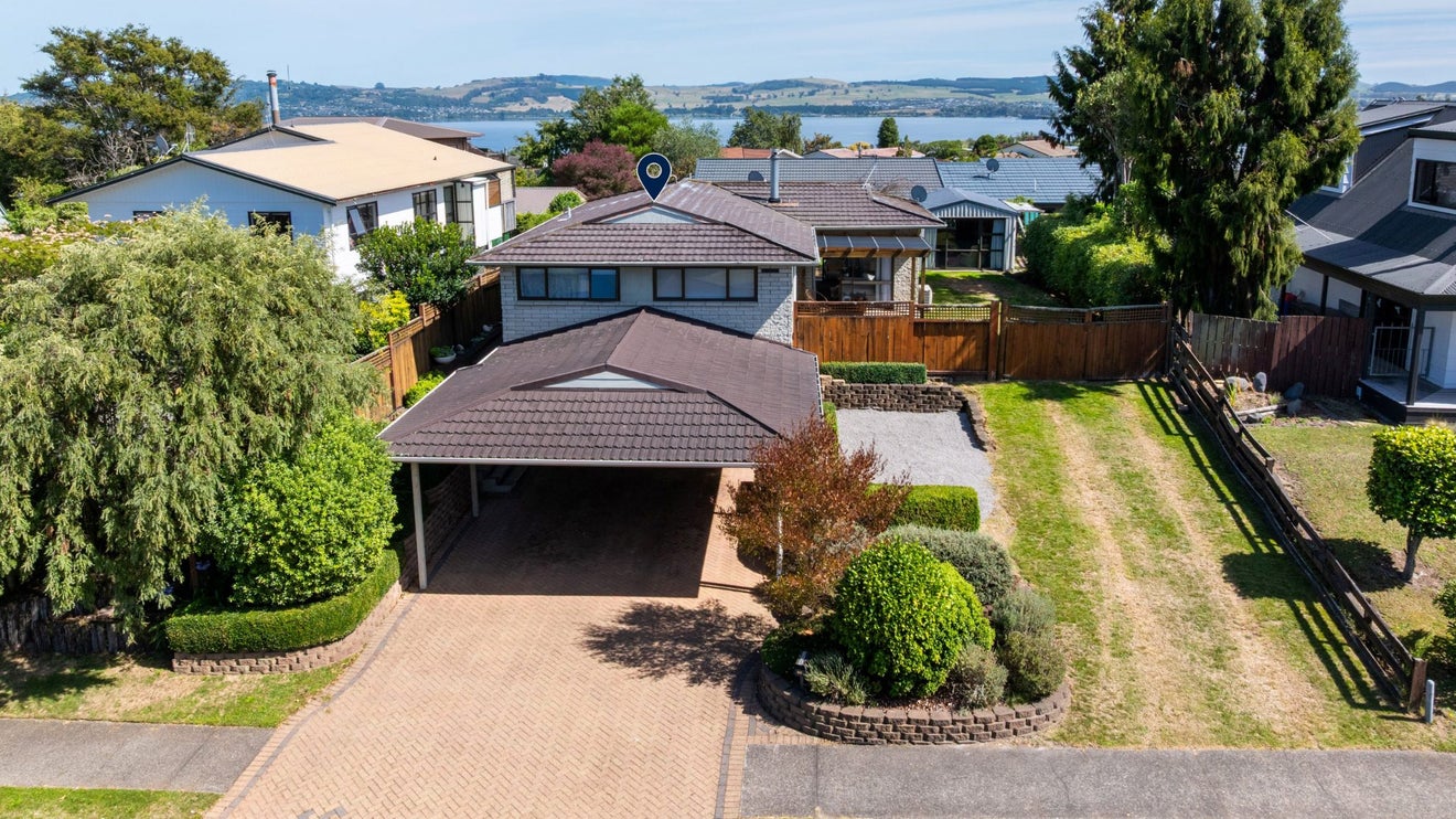 80 Hyde Avenue, Richmond Heights, Taupo - Carousel 1
