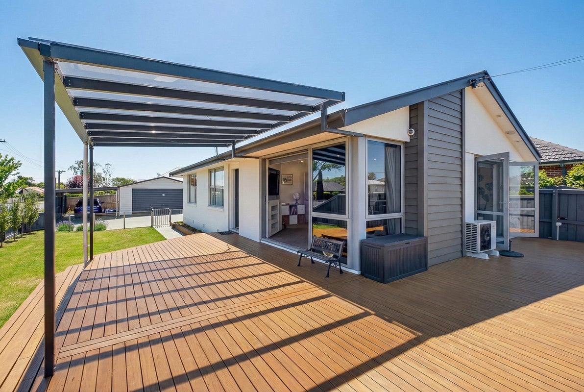 28 Greenhaven Drive, Burwood, Christchurch - Carousel 2
