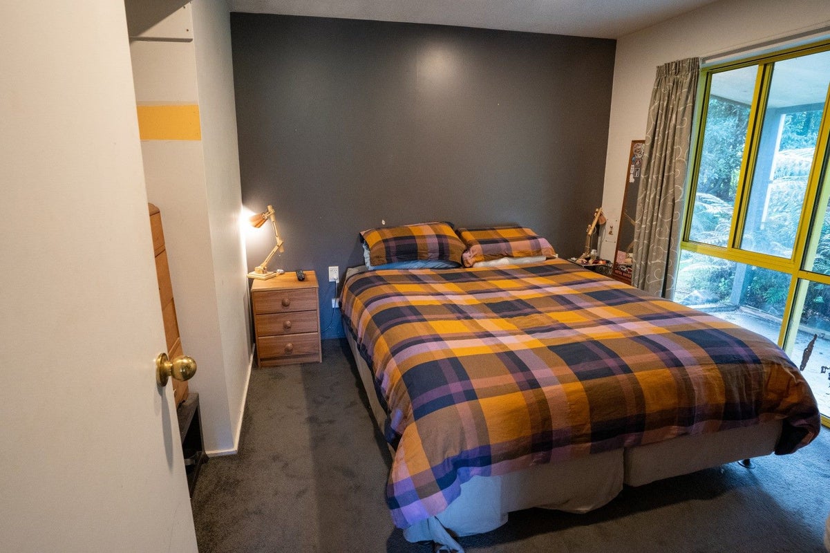 6 Marks Road, Haast - Carousel 15
