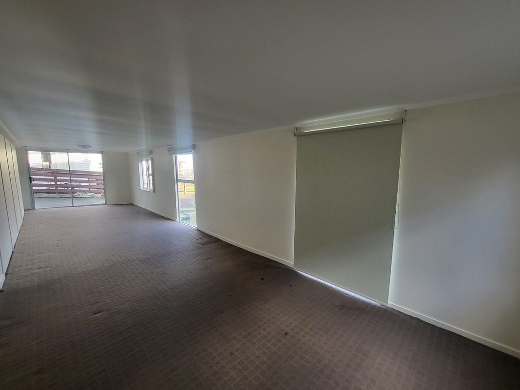 29 Sycamore Drive, Sunnynook, Auckland - Carousel 25
