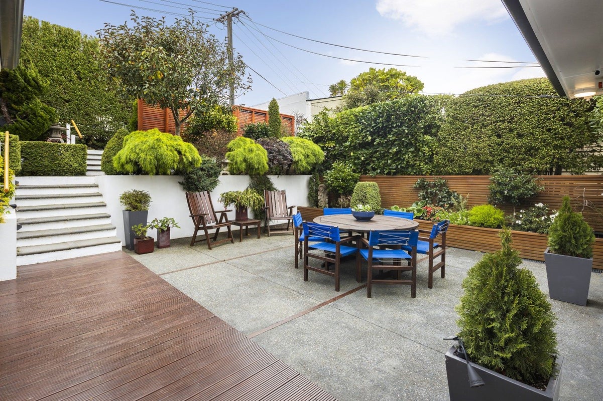 7 Mertoun Terrace, Highbury, Wellington - Carousel 1