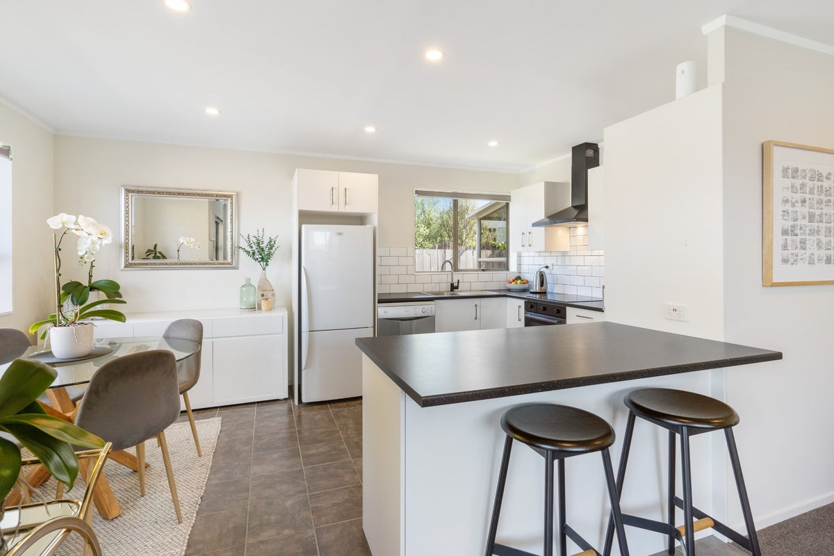 3/14 King Edward Avenue, Papakura, Auckland - Carousel 2