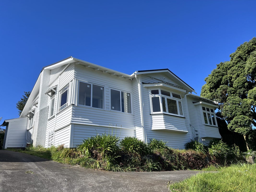 511 Mount Albert Road, Three Kings, Auckland - Carousel 1