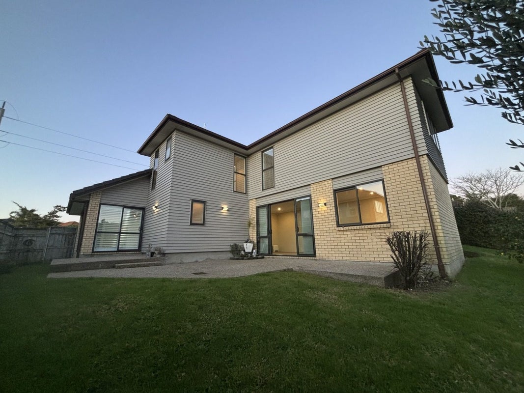 208 Kyle Road, Greenhithe, Auckland - Carousel 24