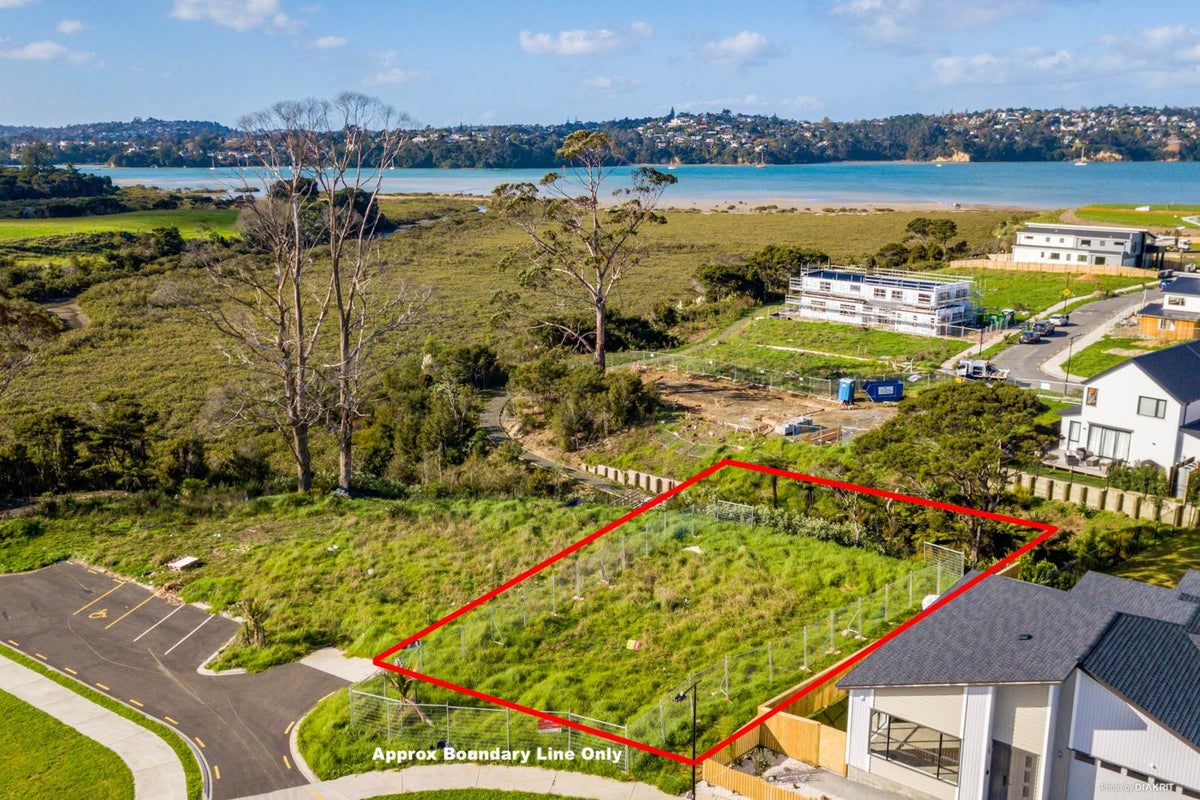9 Kano Way, Hobsonville, Auckland - Carousel 1