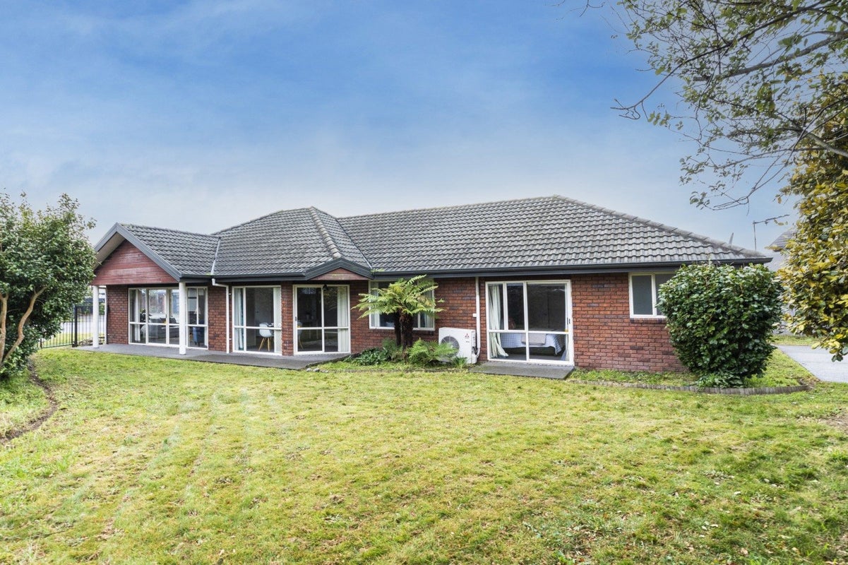 10 Fieldmoor Place, Parklands, Christchurch - Carousel 11