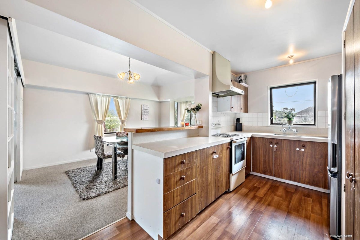 67 Sandspit Road, Waiuku, Waiuku - Carousel 2