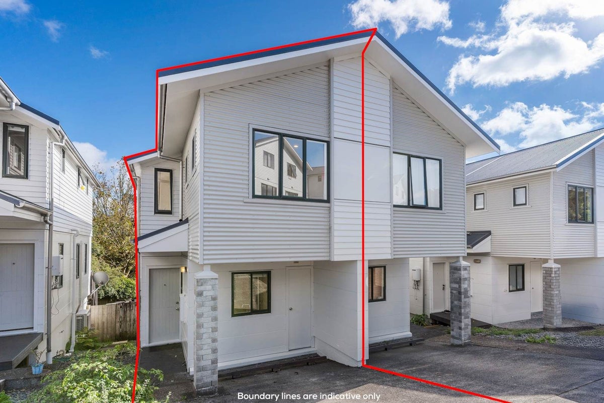 11/10 JOHN JENNINGS DR, Oteha, Auckland - Carousel 2