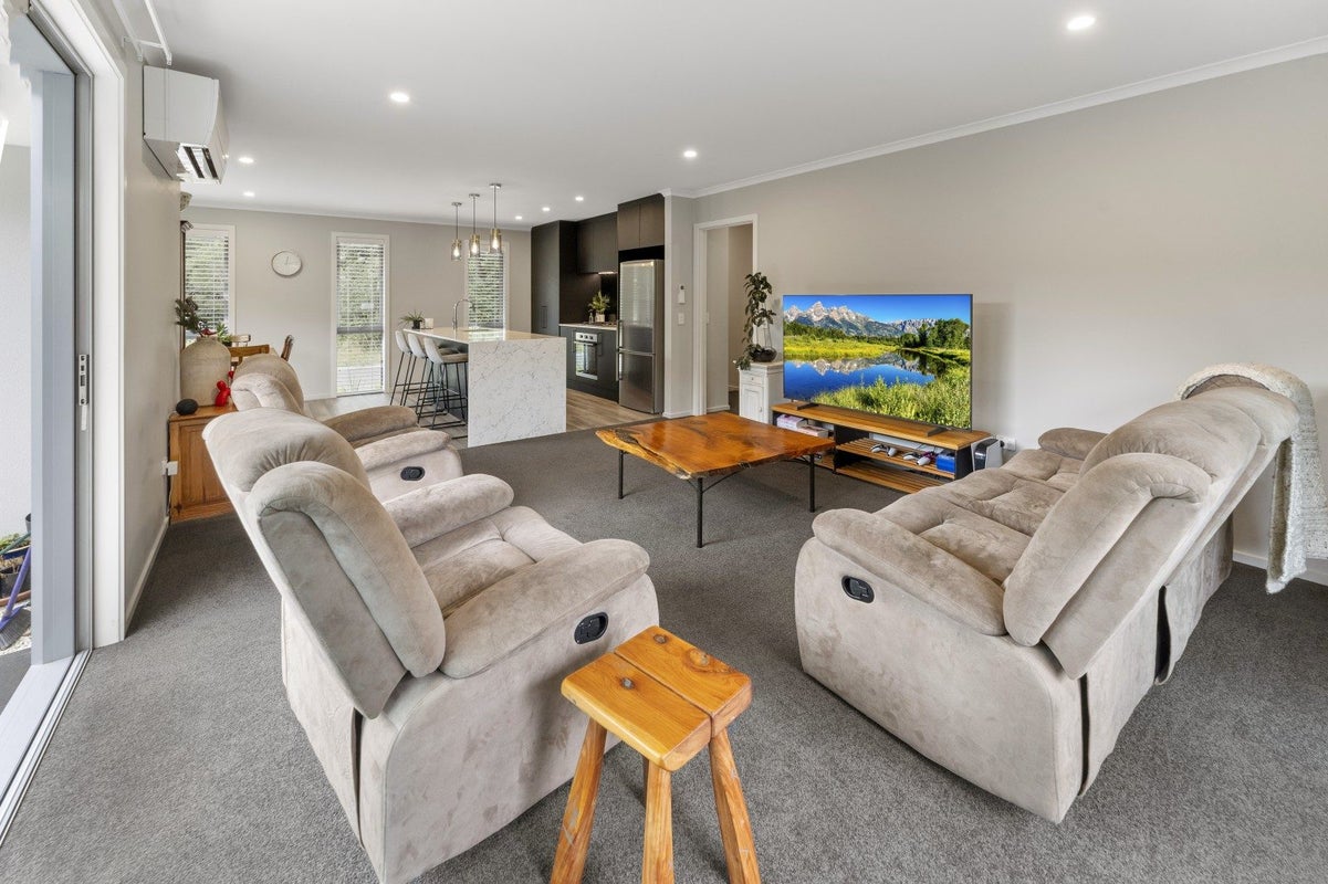 14 McLaughlin Lane, Stoke, Nelson - Carousel 2
