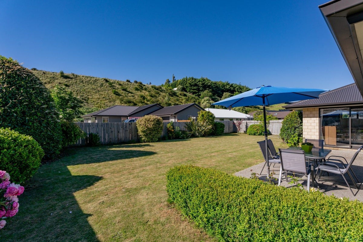 3 Banbury Terrace, Lower Shotover, Queenstown - Carousel 1