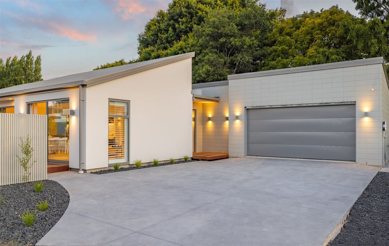 11 Jardine Place, Marshland, Christchurch - Carousel 2