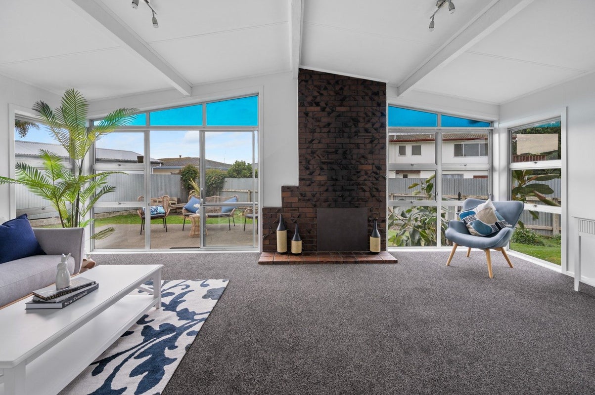439 Gloucester Street, Taradale, Napier - Carousel 2
