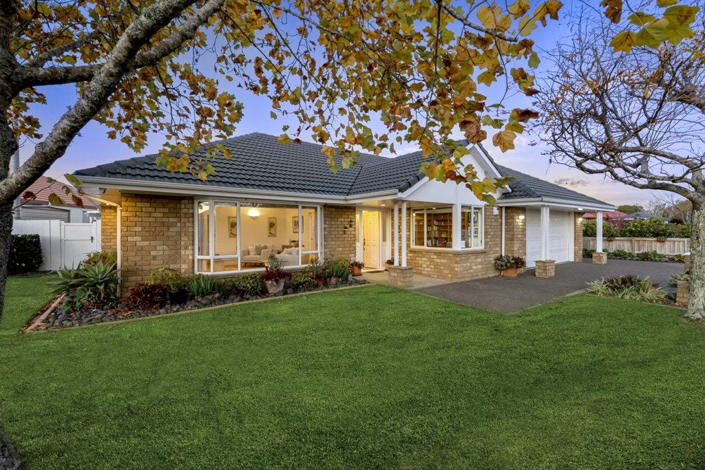 3 Uldale Place, Northpark, Auckland - Carousel 1